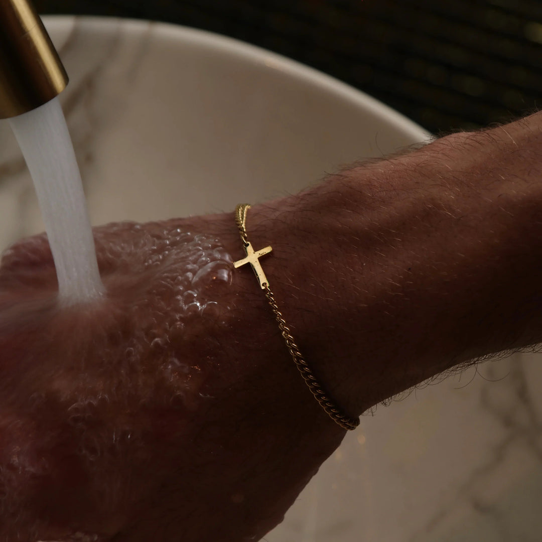 Chain 2MM Men's Bracelet — 18K Gold