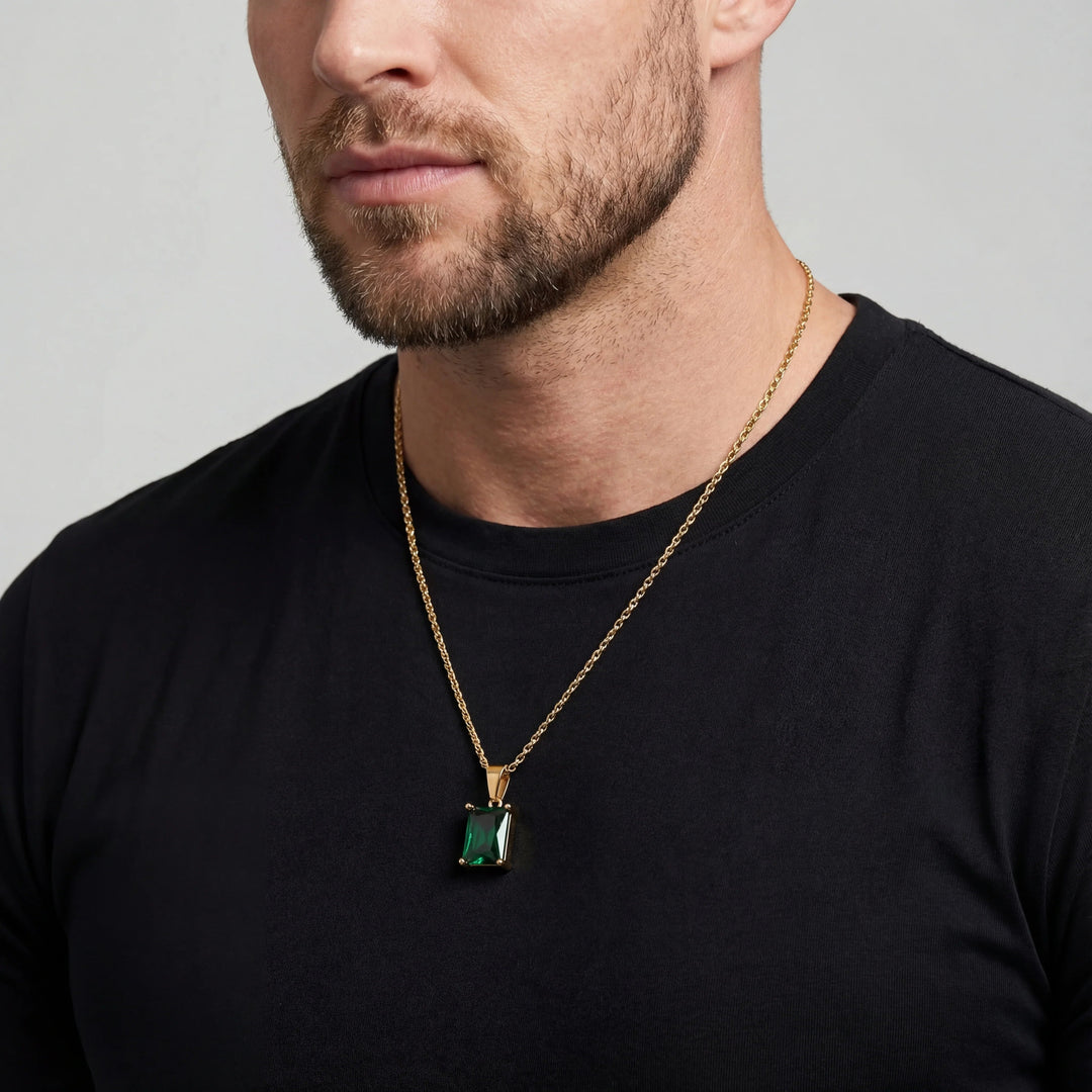 Green Onyx Men's Necklace — 18K Gold