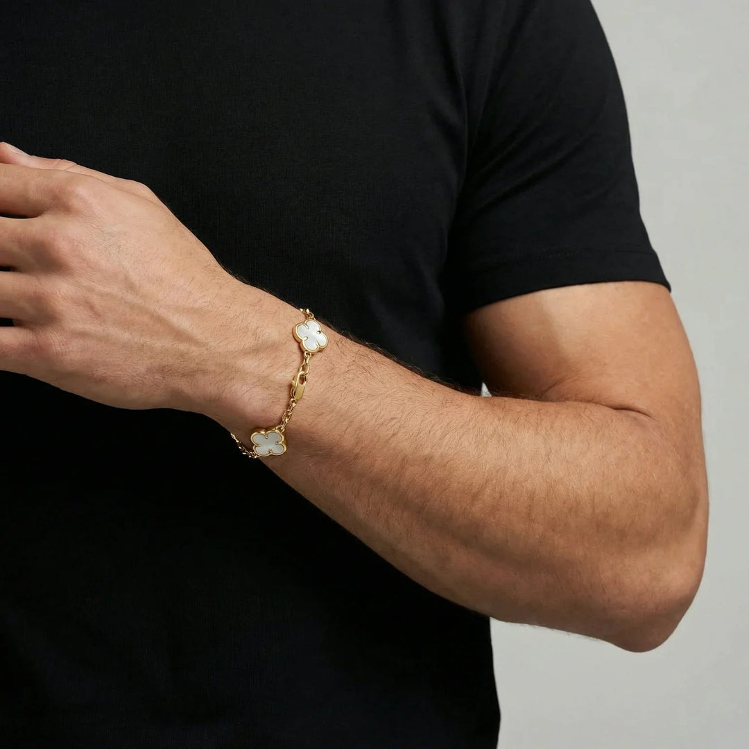 Lucky Charm Men's Pendant — 18K Gold