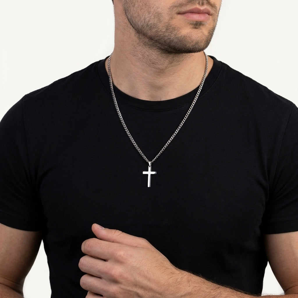 STAVR Onmodel — Chain 2MM Bracelet — Silver