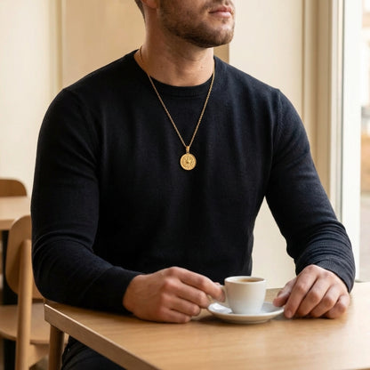 STAVR Cafe — Compass Mini Pendant — 18K Gold