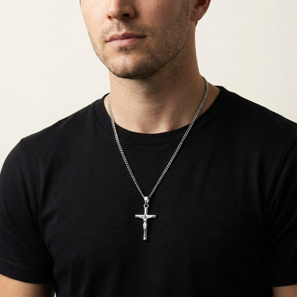 STAVR Onmodel — Cross Mini Pendant — Silver