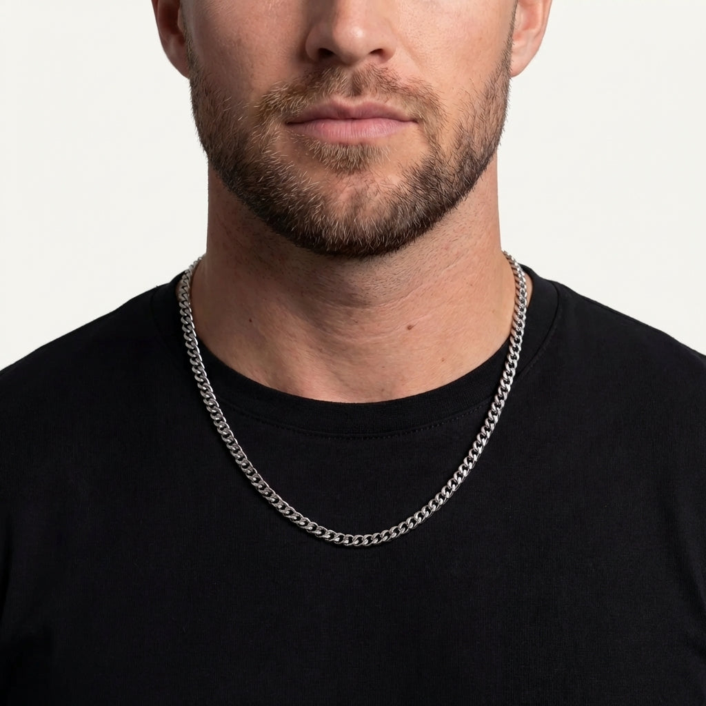 STAVR Onmodel — Cuban Link 5MM Chain — Silver