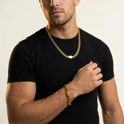 STAVR Onmodel — Cuban Link 8MM Set — 18K Gold
