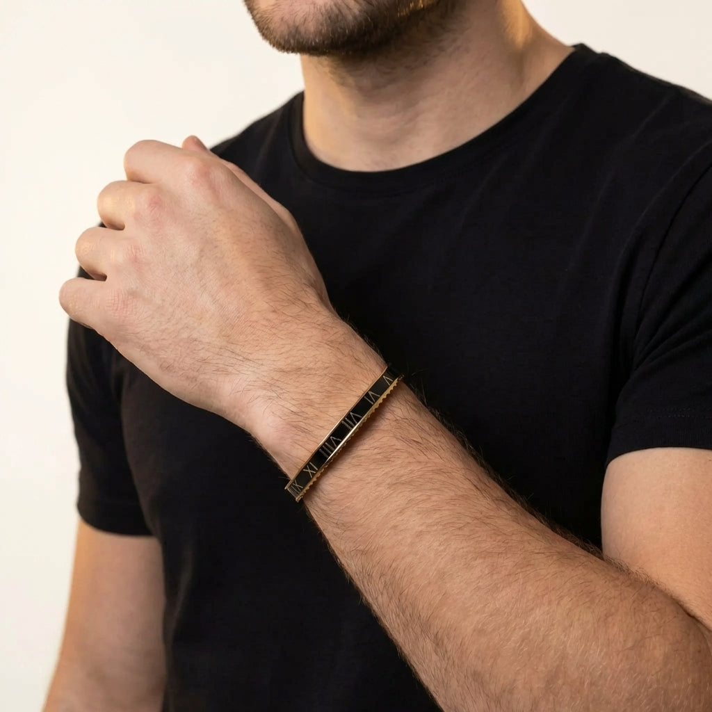 STAVR Onmodel — Rome Bracelet — 18K Gold