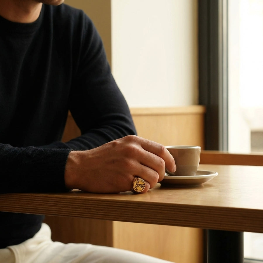 STAVR Cafe — Vitruvian Ring — 18K Gold