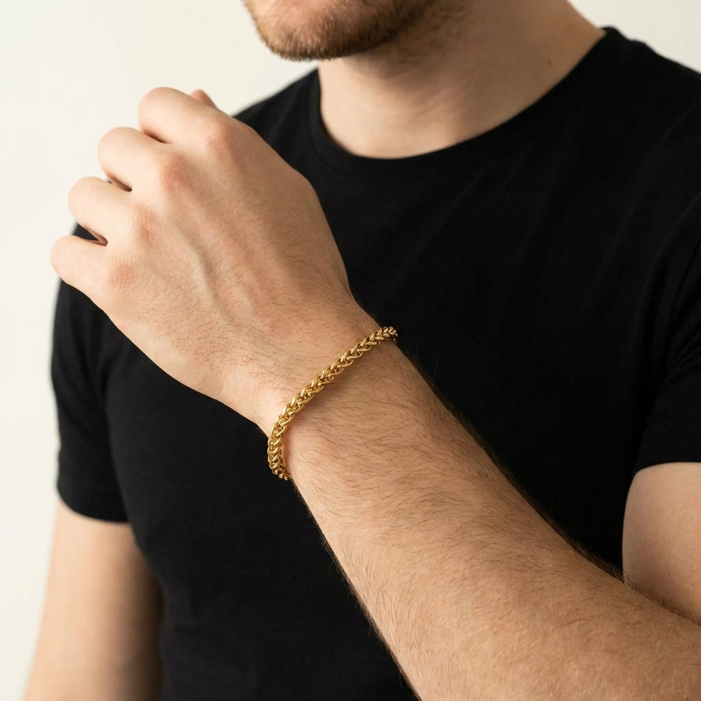 STAVR Onmodel — Wheat 5MM Bracelet — 18K Gold