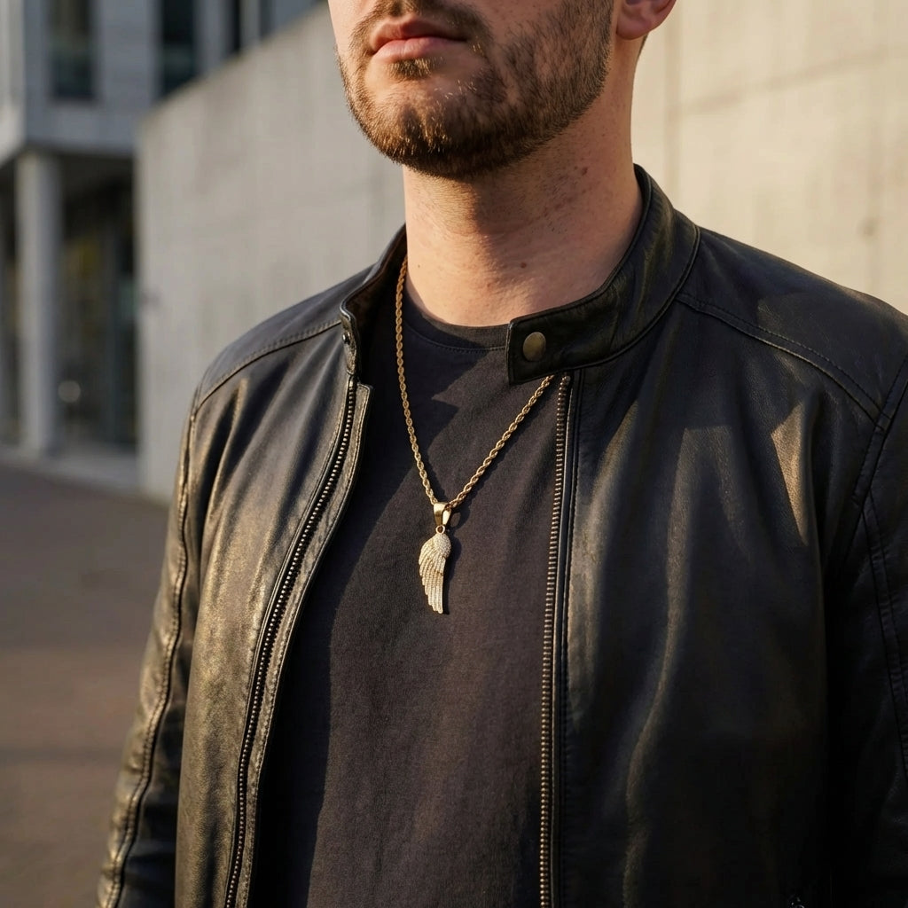 STAVR Urban — Wing Pendant — 18K Gold